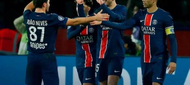 1xBit体育馆-包含巴黎圣日耳曼再胜，凯恩梅开二度助球队胜利的词条