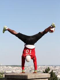 1xBit体育网站入口-巴黎圣日耳曼提前两轮夺法甲冠军，内马尔和姆巴佩成队内绝对核心