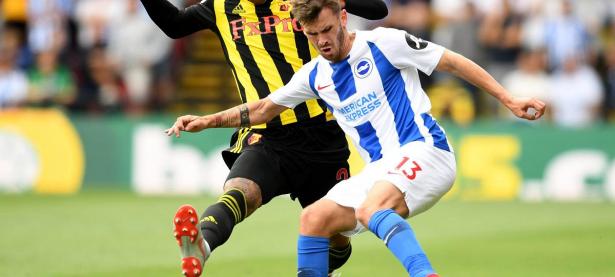 关于埃弗顿客场逼平布莱顿，保住欧战资格希望的信息