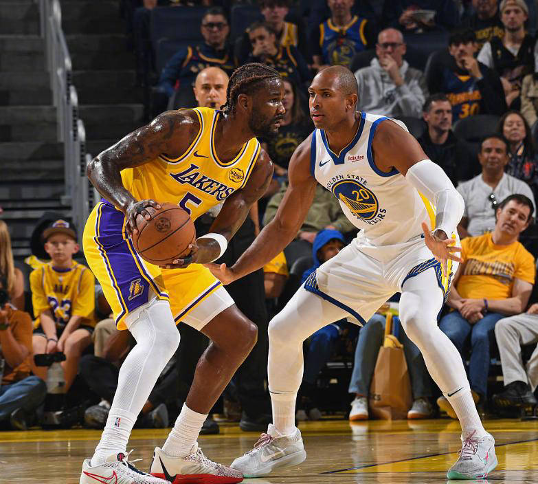 包含勇士主场惊险获胜，击败湖人的词条